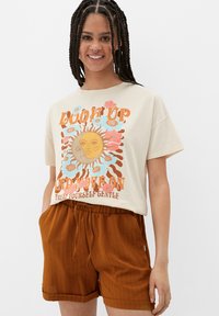 QS REGULAR AUS SEERSUCKER - Pantaloni sportivi - zimt
