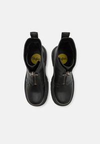 Buffalo BRAVR ZIP - Botines con plataforma - black