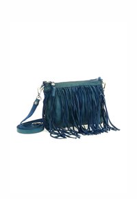 Borsa a tracolla in pelle blu con dettagli in frangia, zip argentata, tracolla regolabile e superficie liscia; forma rettangolare compatta.