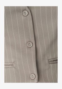 Seleccionado, taupe pinstripe