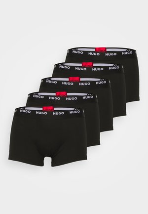 Set de cinci boxeri negri, confecționați dintr-un material moale. Au un elastic negru cu branding alb și roșu "HUGO". Design clasic.