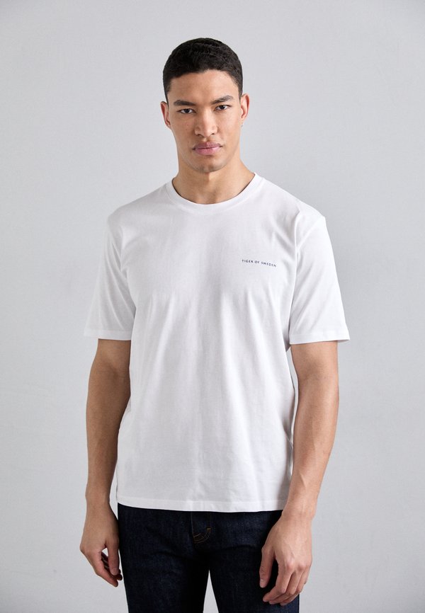 PRO - Basic T-shirt