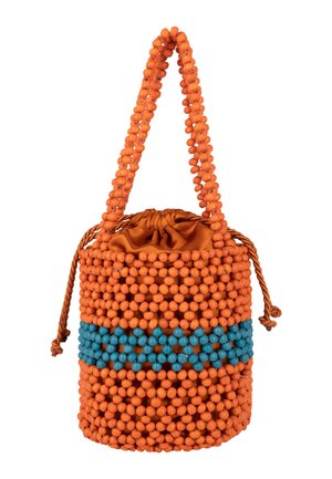Lille cylindrisk bucket taske med orange og blå træperler, en snøre-satinpose indeni og et perlehåndtag.