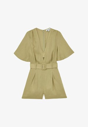 Lyhythihainen oliivinvihreä haalaripuku, jossa syvä V-pääntie, vyötäröllä vyö, laskostetut shortsit ja takana vetoketjusuljenta.