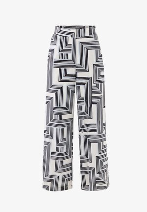 Pantaloni a gamba larga in tessuto leggero, con un motivo geometrico monocromatico caratterizzato da linee nere e azzurre su sfondo bianco.