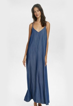 NUHERMIONE  - Maxi šaty - medium blue denim