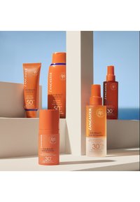 Lancaster Beauty LANCASTER BEAUTY SUN BEAUTY - SONNENSCHUTZWASSER SPF 30 - Solskydd - transparent