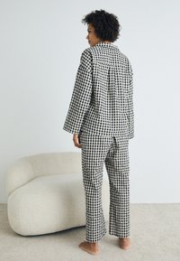 Lindex Pyjamasbyxor - black