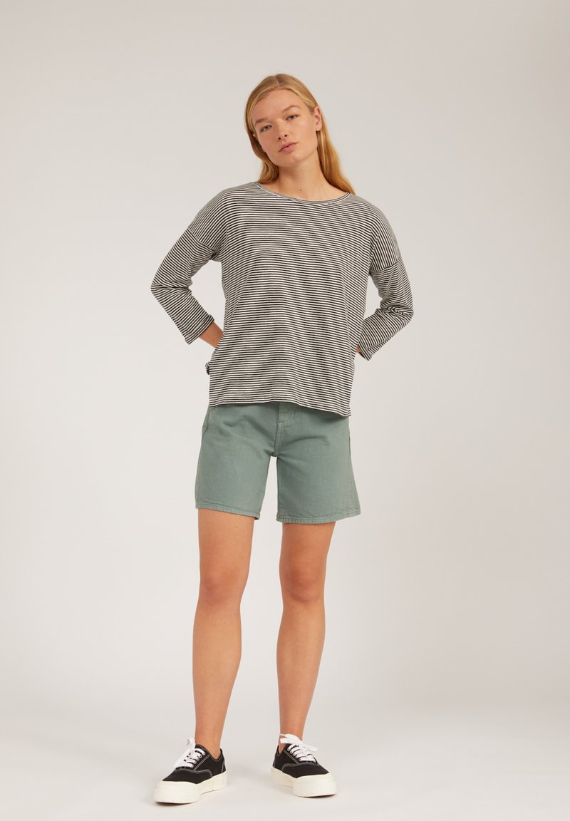 Damen T-Shirts | ARMEDANGELS SIAA Langarmshirt black-oatmilk/beige - EJ26104 Damen T-Shirts | ARMEDANGELS SIAA Langarmshirt black-oatmilk/beige - EJ26104