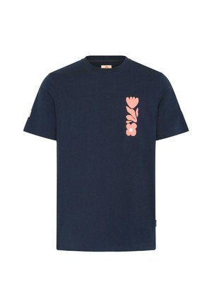 Navyblaues Baumwoll-T-Shirt mit einem vertikalen rosa Blumenprint auf der linken Seite und Rundhalsausschnitt. Kurze Ärmel ohne zusätzliche Verzierungen.