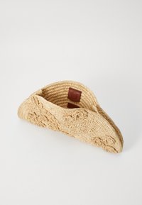 Vanessa Bruno Clutches - naturel