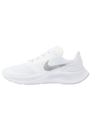 Scarpe da corsa su strada - white