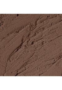 Brązowa teksturowana powierzchnia z nierównymi, falistymi bruzdami, przypominająca tynk lub glinę. Wykończenie jest matowe, o bogatym, ciepłym odcieniu.