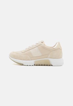 Trainers - ivory/biscuit