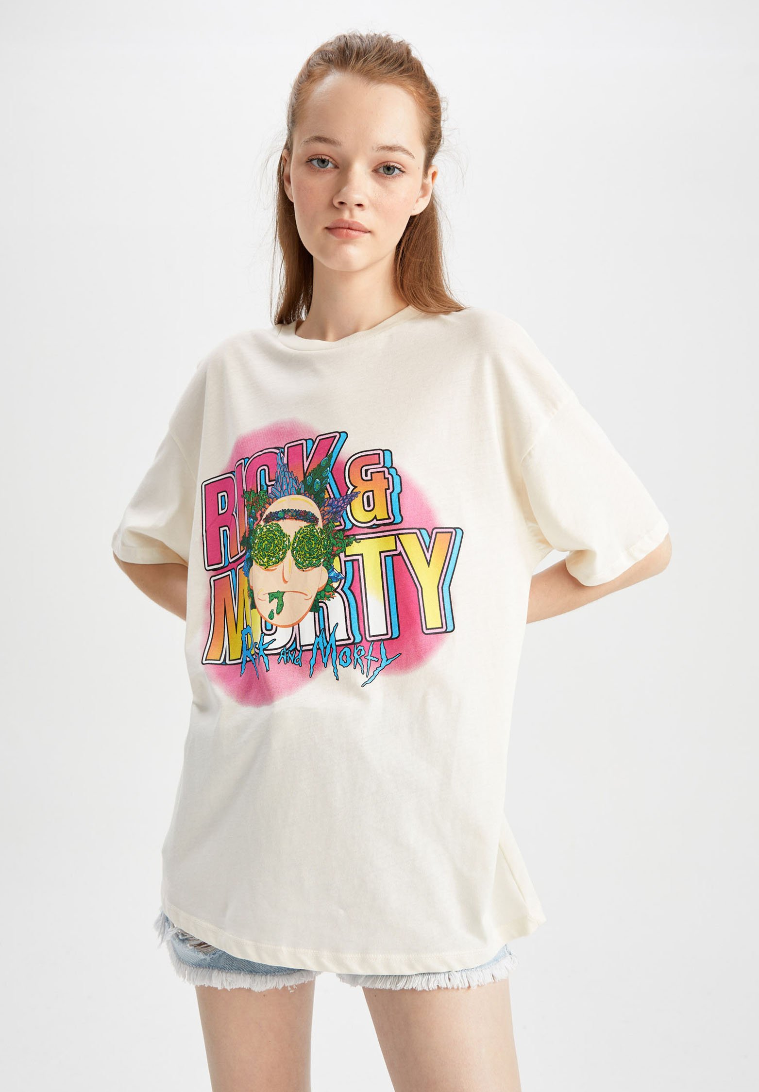 DeFacto Damen T-Shirt Mit V-Ausschnitt - Aus 100% Baumwolle, Weich & Bequem, Normale Passform