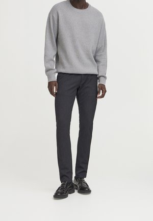 Solid, Chino - dark grey