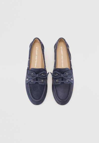 Stuart Weitzman TINSLEY MOCCASIN - Náuticos - nice blue