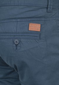 Blend BHTROMP REGULARFIT - Chino - ensign blu