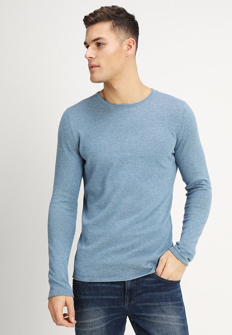 TOM TAILOR DENIM CREW ROLLED EDGES Strikkegenser faded TOM TAILOR DENIM CREW ROLLED EDGES - Strikkegenser - faded blue melange