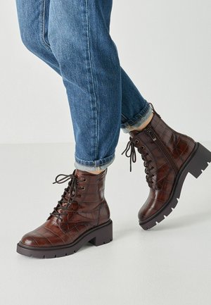 Tamaris, STIEFELETTE - Lace-up ankle boots - cognac croco