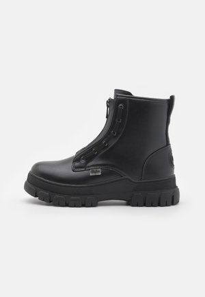 NOVA ZIP BOOT - Støvletter - black