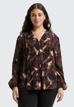 PLUS SIZE -  MIT MUSTER - Blouse - brown blurry argyle