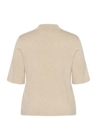 Beige strikbluse med korte ærmer og afslappet pasform, der har en rund halsudskæring og en glat tekstur. Ingen synlige mønstre eller detaljer.