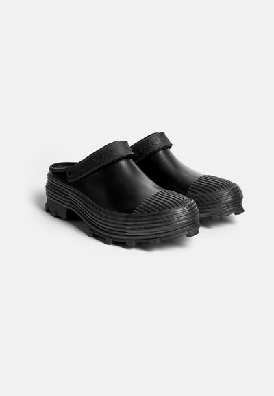 CAMPERLAB TRAKTORI - Clogs - schwarz