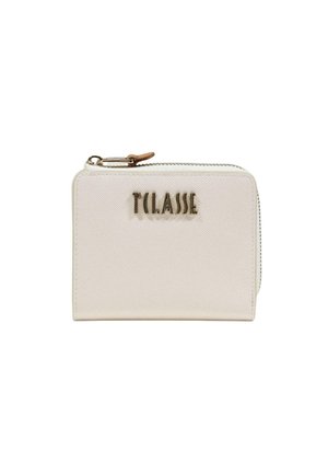 Cartera compacta beige con superficie texturizada, logo metálico "7CLASSE" y cierre de cremallera con pequeña lengüeta de cuero.