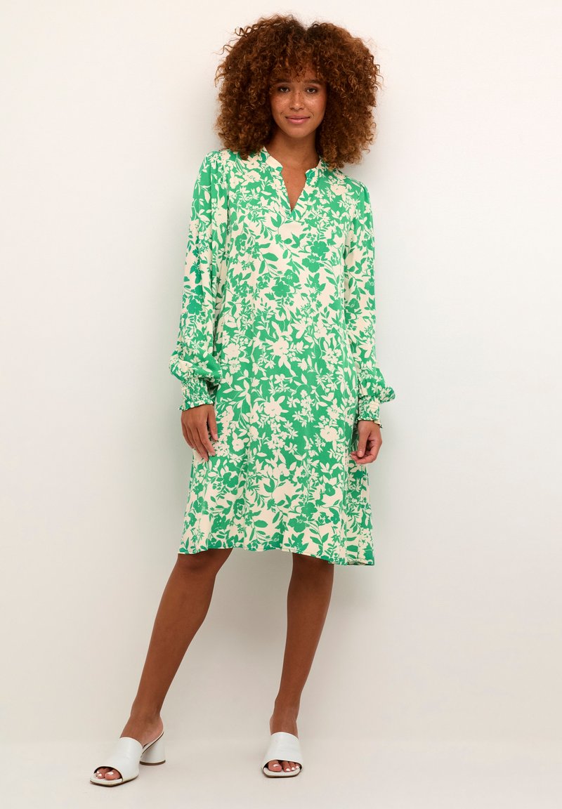Culture CUJENNY GISELLE - Robe de jour - green whitecap flower/vert clair -  ZALANDO.FR