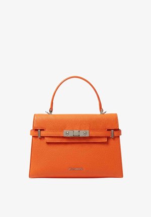 Sac à main en cuir texturé orange avec poignée supérieure, fermoir argenté, et logo "BY-CHABRAND" sur le devant.