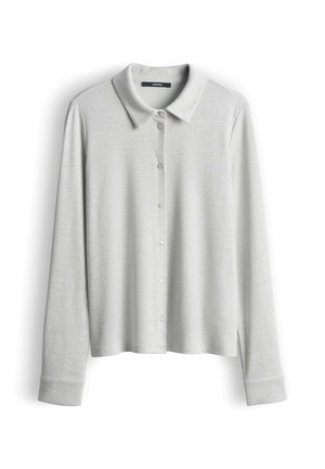 Chemise à manches longues gris clair avec un col, des boutons à l'avant et une texture côtelée. Présente une coupe décontractée et des manches à poignets.