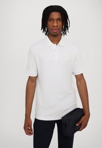 EA7 Emporio Armani Pólóing - white