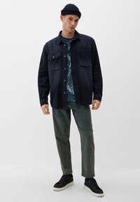 QS Relaxed fit jeans - azurblau
