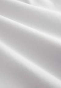 Next STRAIGHT FIT STRETCH CHINO - Kratke hlače - off white
