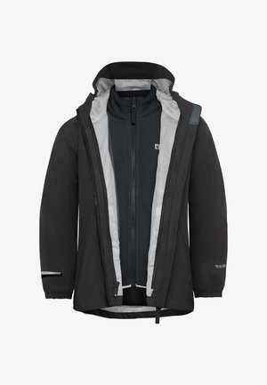 Veste imperméable noire avec capuche, fermeture éclair, poignets élastiques et accents réfléchissants. Fabriquée en matériau léger avec une texture lisse.