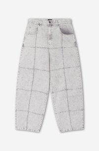 Lichtgrijze denim broek met een losse fit, voorzien van gestikte ruitpatronen, een vijf-pocket ontwerp en een sluiting met een knoop aan de voorkant.