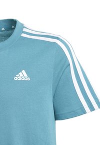 adidas Performance TEE - Camiseta estampada - arctic fusion/white