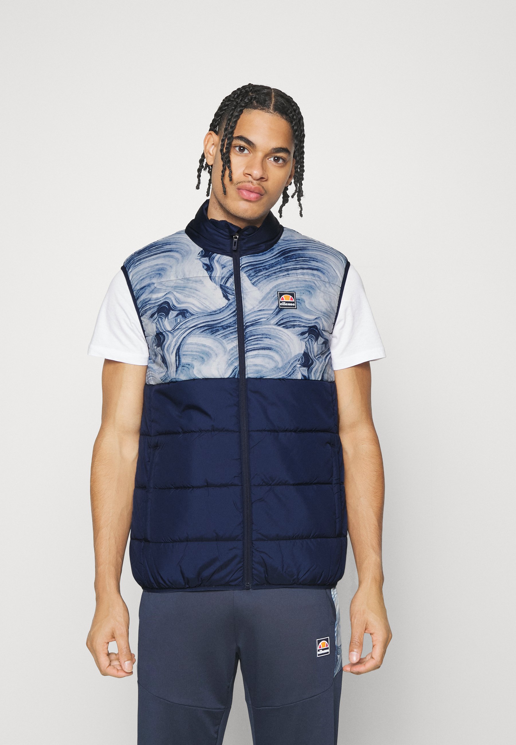 north face khotan reversible gilet