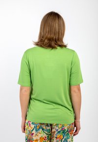 Luisa Viola T-shirt basic - verde