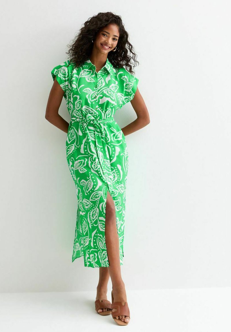 New Look FLORAL SHORT-SLEEVE MIDI - Jurk - green pattern