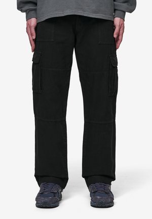 RISLEY - Reisitaskuhousut - black