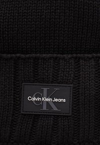 Calvin Klein Jeans MONO LOGO PATCH BEANIE - Bonnet - black