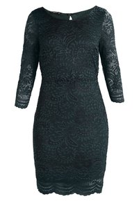 Robe noire en dentelle longueur genou avec manches trois-quarts et motif floral, dotée d'un décolleté rond et d'une fermeture boutonnée au dos.