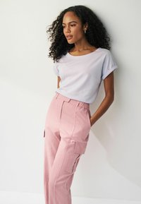 Next ROUND NECK CAP SLEEVE - REGULAR FIT - T-shirt med print - lilac purple
