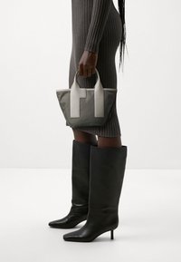 Furla ARCO FLY S TOTE - Borsa a mano - sage/vetiver/marmo