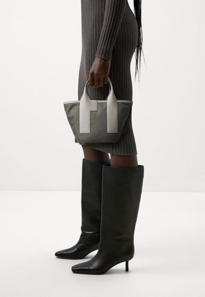 Furla ARCO FLY S TOTE - Käsilaukku - sage/vetiver/marmo