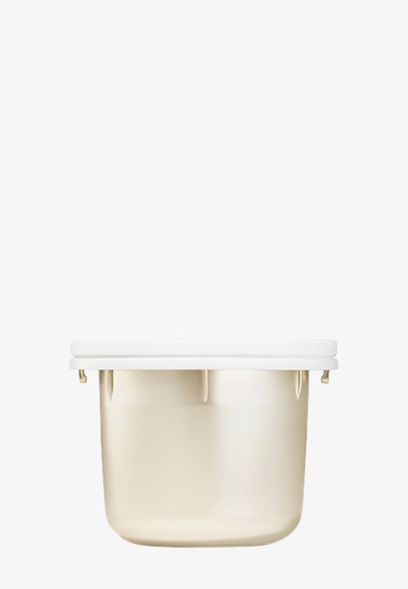 EST E LAUDER REVITALIZING SUPREME BRIGHT REFILL Anti Aging est-e-lauder-revitalizing-supreme-bright-refill-anti-aging