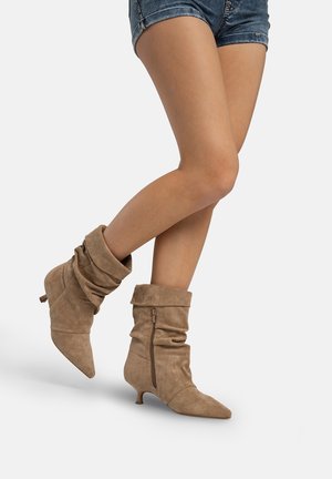 Korte laarzen - natur