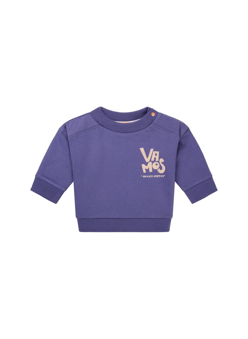 Lila kortärmad sweatshirt med ribbad halsringning och ärmslut, med en ljus persikofärgad grafisk text "Vamos" framtill.
